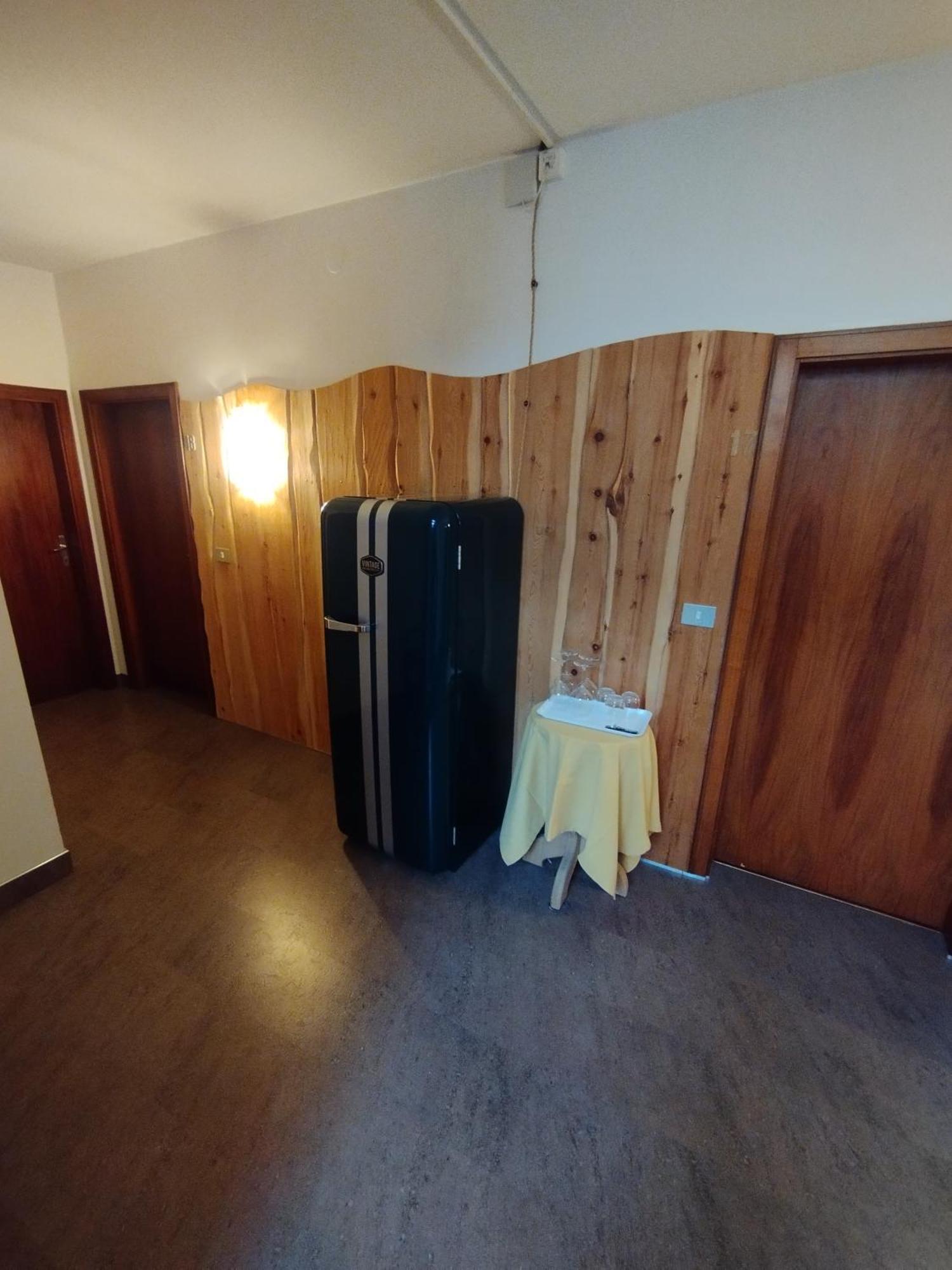 Garni Weingut Hotel Merano Luaran gambar