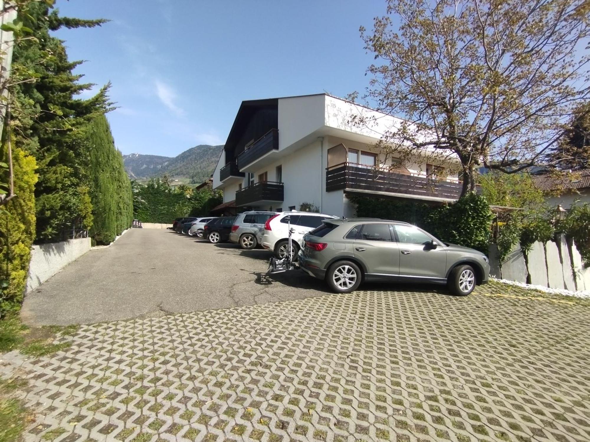 Garni Weingut Hotel Merano Luaran gambar