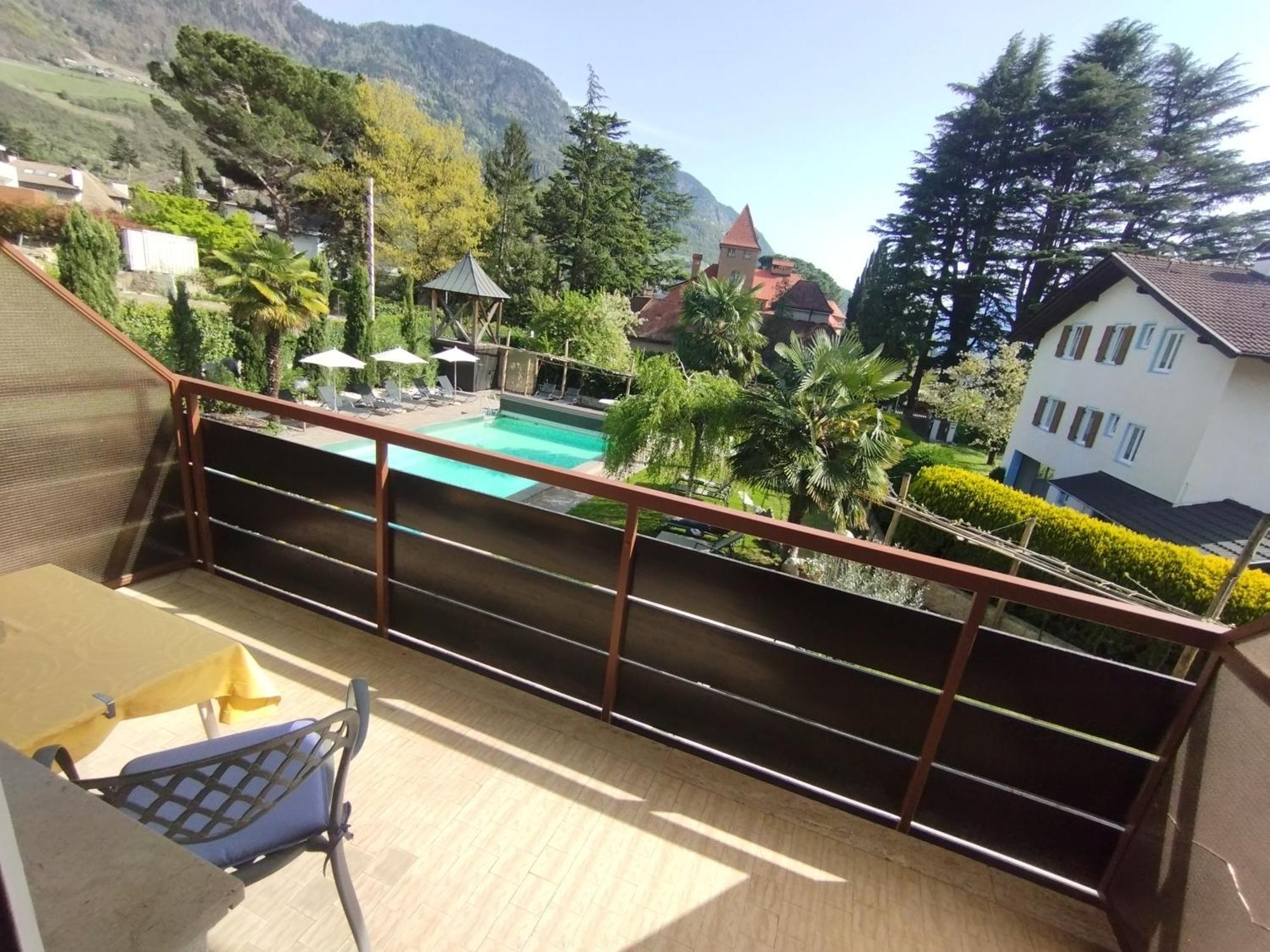 Garni Weingut Hotel Merano Luaran gambar