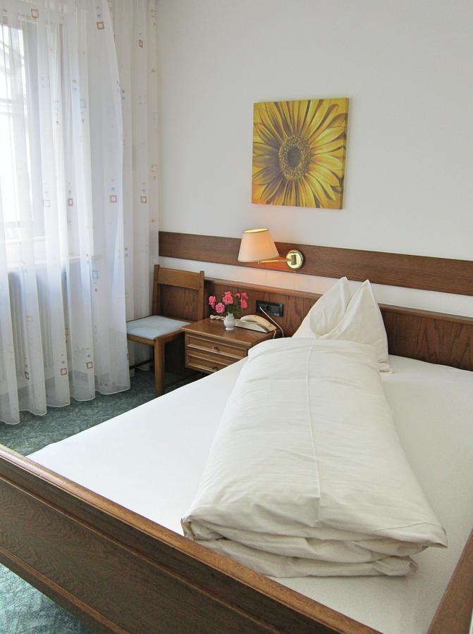 Garni Weingut Hotel Merano Luaran gambar