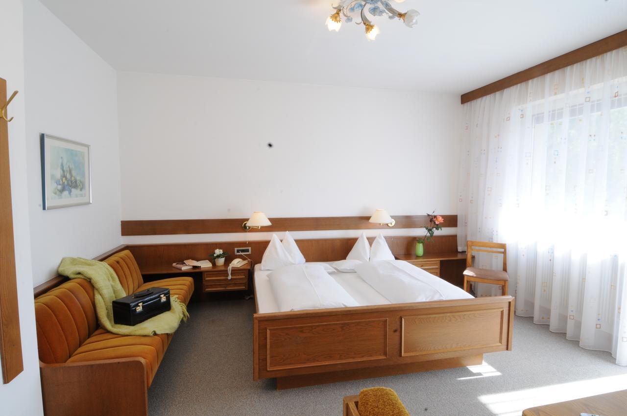 Garni Weingut Hotel Merano Luaran gambar